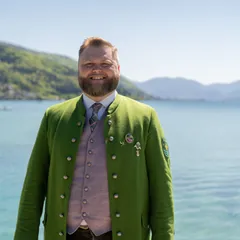 Tobias Höllwerth